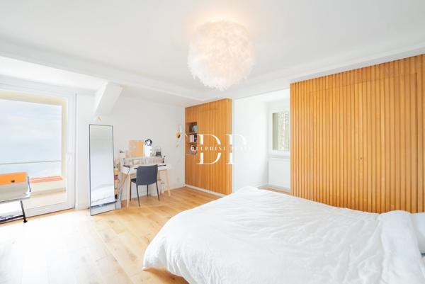 Maison à vendre 6-7 pièces de 246 m2 LUCINGES (74) Terrain d'env. 10'000 m2
