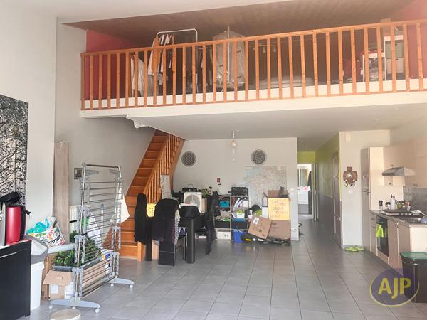 Location appartement Saint Laurent De La Pree : 726 € - AJP Immobilier Saintes