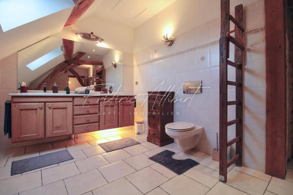 Maison familiale dans une ville dinamique !