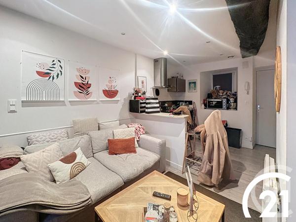 Immeuble à vendre  220 m2 GUINGAMP - 22