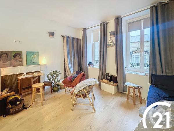 Immeuble à vendre  220 m2 GUINGAMP - 22