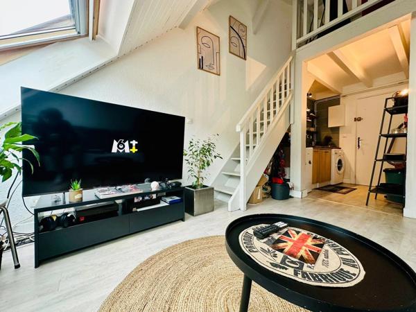 Appartement T1 Bis en hypercentre d'Aix-les-Bains.