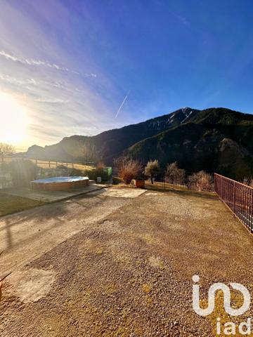 Maison à vendre 5 pièces 115 m² Saint-Martin-Vésubie