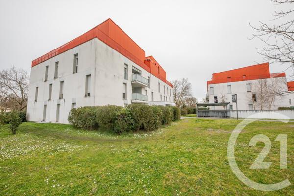 Appartement T4 à vendre  4 pièces - 77,44 m2 BLANQUEFORT - 33
