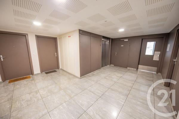 Appartement T4 à vendre  4 pièces - 77,44 m2 BLANQUEFORT - 33