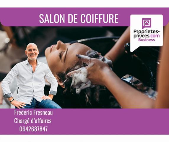 56400 AURAY - Fonds de commerce Salon de Coiffure  55 m², bel emplacement
