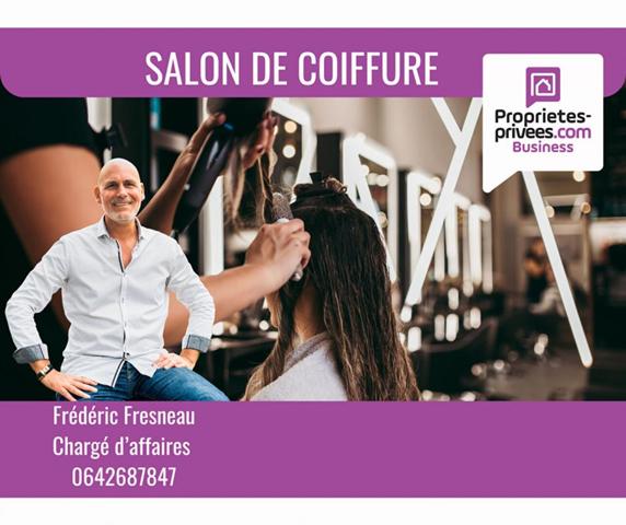 56400 AURAY - Fonds de commerce Salon de Coiffure  55 m², bel emplacement