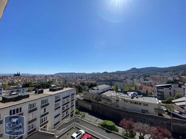 Appartement à louer 3 pièces 73.56m²