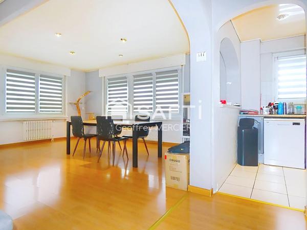 Plain-pied surélevé individuel de 164m² avec garage et jardin!