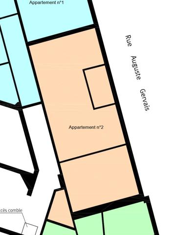 Grand appartement divisible idéal pour des investisseurs au dernier étage avec balcon et vue dégagée sur Paris.