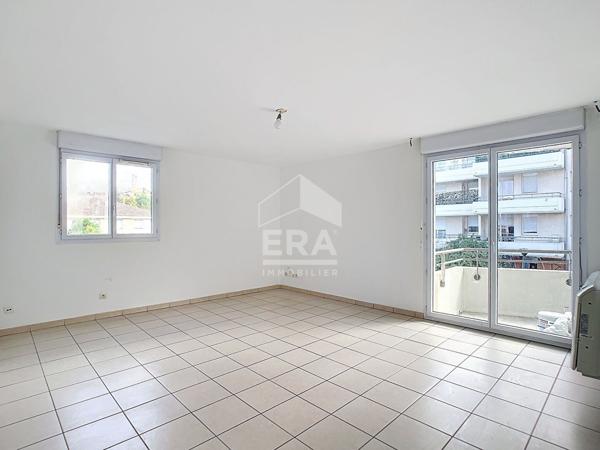 A VENDRE MARSEILLE 13014 ST BARTHELEMY APPARTEMENT T3 PARKING TERRASSE PISCINE