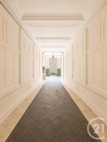 Appartement F3 à vendre  3 pièces - 49,06 m 2   PARIS  - 75004