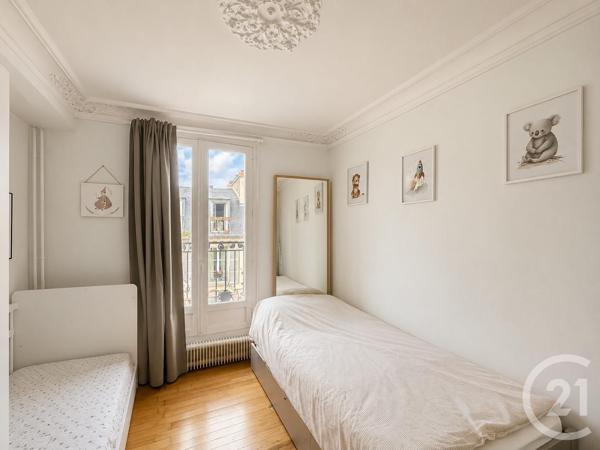 Appartement F3 à vendre  3 pièces - 49,06 m 2   PARIS  - 75004