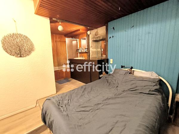 Appartement
         2 pièces
        - 52 m² Exclusivité 260 000 € *