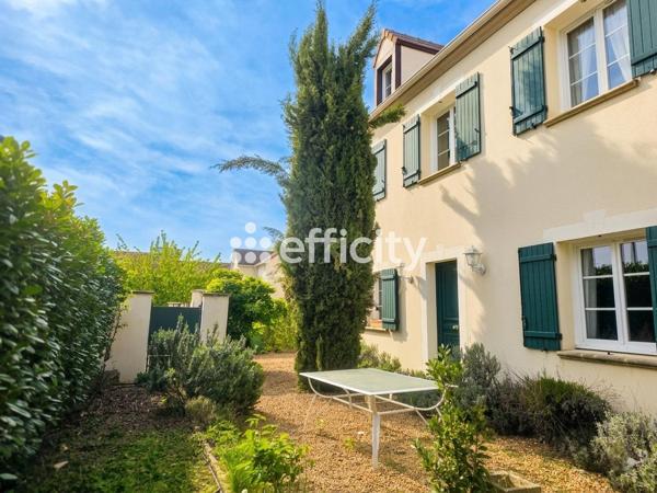 Maison
         9 pièces
        - 205 m² Exclusivité