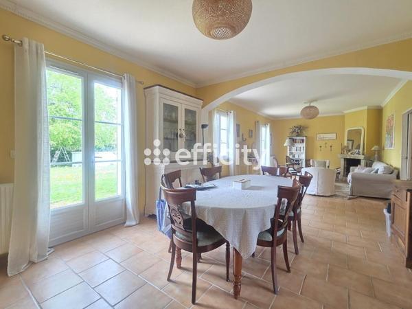 Maison
         9 pièces
        - 205 m² Exclusivité
