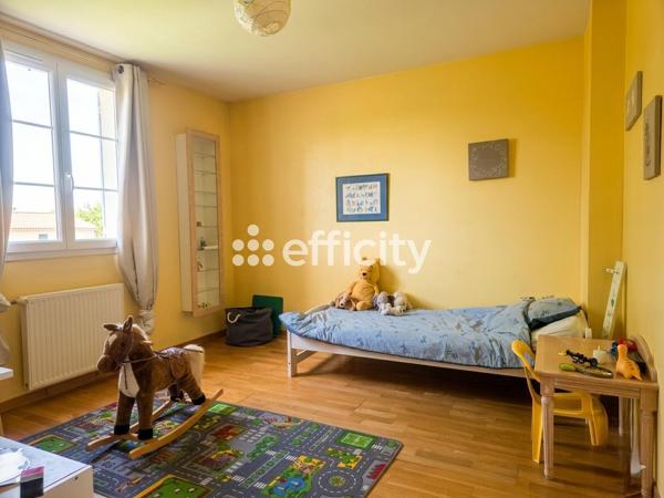 Maison
         9 pièces
        - 205 m² Exclusivité