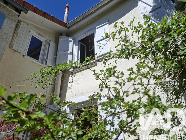 Maison à vendre 5 pièces 118 m² La Rochefoucauld-en-Angoumois