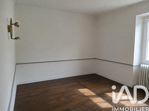 Maison à vendre 5 pièces 118 m² La Rochefoucauld-en-Angoumois
