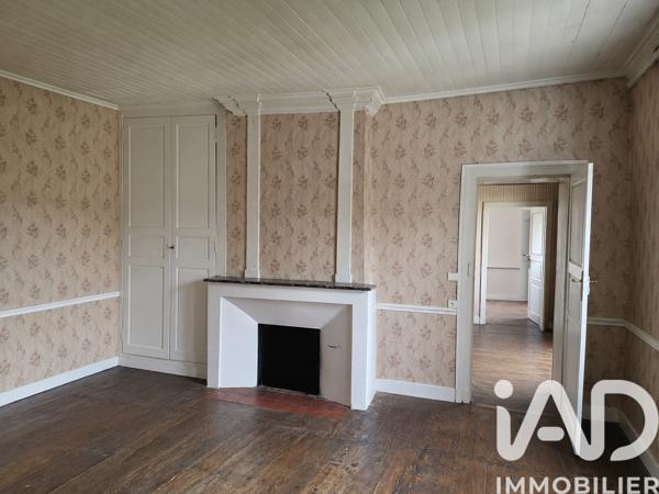 Maison à vendre 5 pièces 118 m² La Rochefoucauld-en-Angoumois