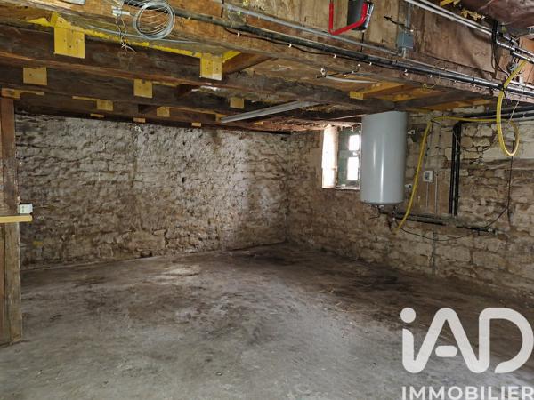 Maison à vendre 5 pièces 118 m² La Rochefoucauld-en-Angoumois