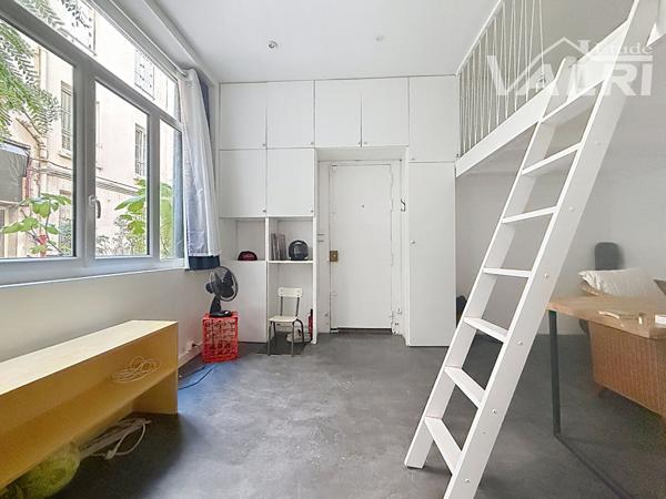 Atelier sur cour Arborée, Paris 75011