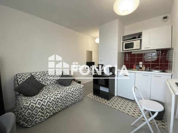Location Studio meublé 18.22 m² - 194 URUE PIERRE GAMEL - Nimes Cedex 30000