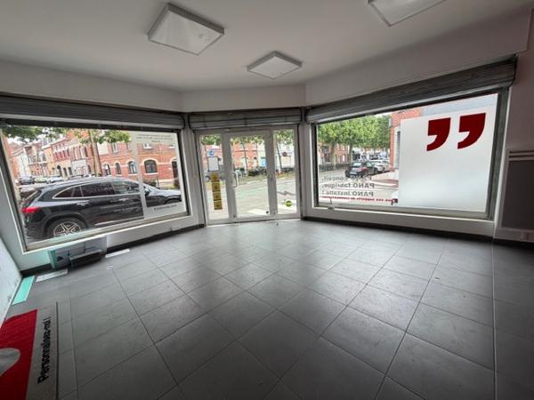Immeuble
         6 pièces
        - 259 m² Exclusivité 267 500 € *