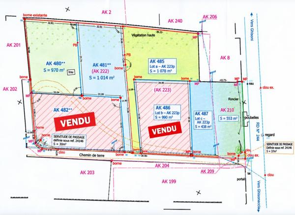 A vendre- Terrain constructible de 900 m2- vue montagnes, Ghisonaccia-Gare