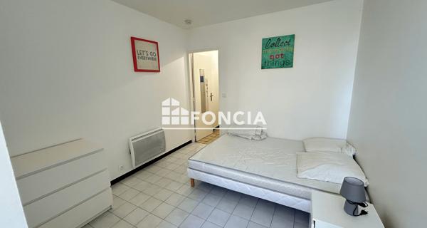 Location Studio meublé 20.1 m² - Marseille 13006