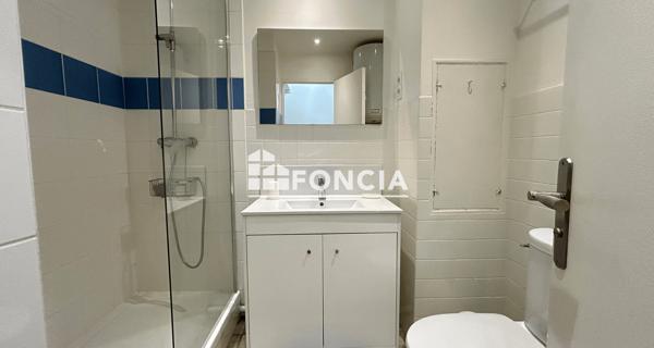 Location Studio meublé 20.1 m² - Marseille 13006