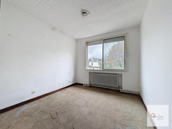 Appartement T5 de 140m² à rénover