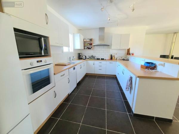 Maison à louer à Montségur-sur-Lauzon dans la Drôme (26130), ref : 26060-L110