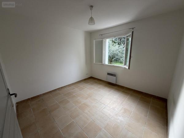 Maison à louer à Montségur-sur-Lauzon dans la Drôme (26130), ref : 26060-L110