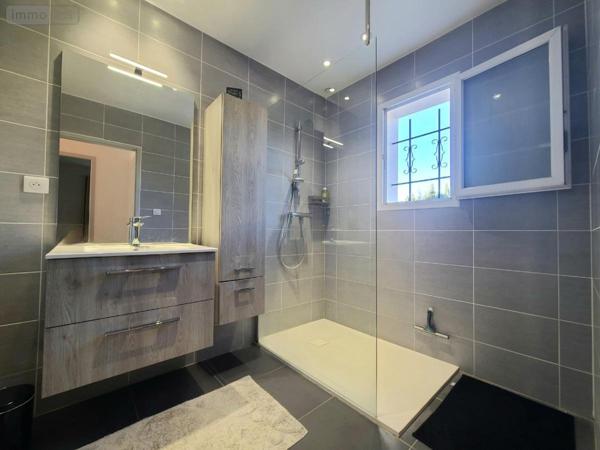 Maison à louer à Montségur-sur-Lauzon dans la Drôme (26130), ref : 26060-L110