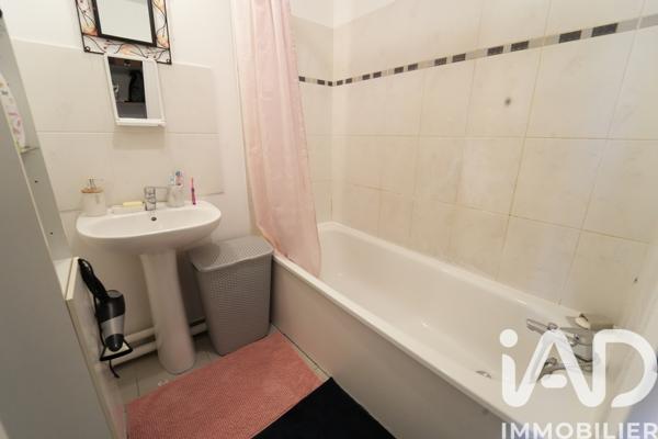 Appartement à vendre 3 pièces 54 m² Combs-la-Ville