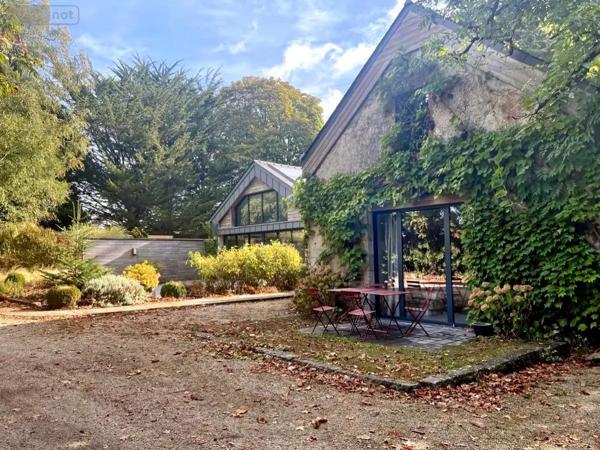 Achat - Maison Quéven 56530 8 pièces 350 m 2 2300 m 2