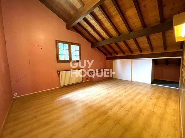 MAISON À VENDRE DE 7 PIÈCES DE 209,40 M²