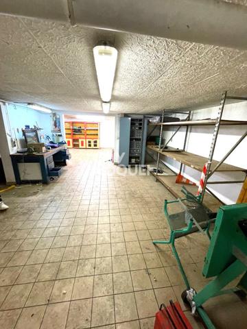 MAISON À VENDRE DE 7 PIÈCES DE 209,40 M²