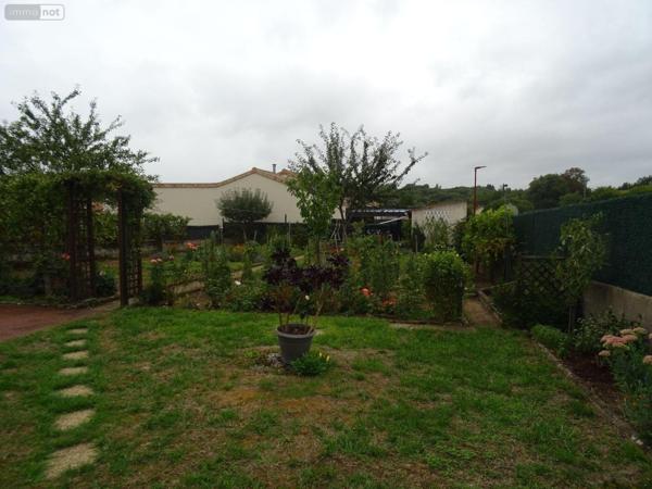 Maison individuelle à vendre à Chauvigny dans la Vienne (86300), ref : 2514