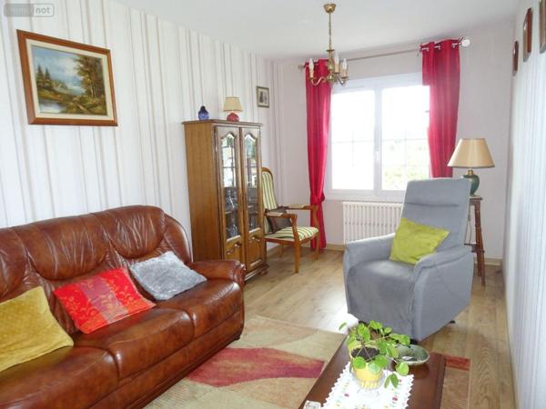 Maison individuelle à vendre à Chauvigny dans la Vienne (86300), ref : 2514