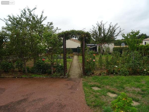 Maison individuelle à vendre à Chauvigny dans la Vienne (86300), ref : 2514