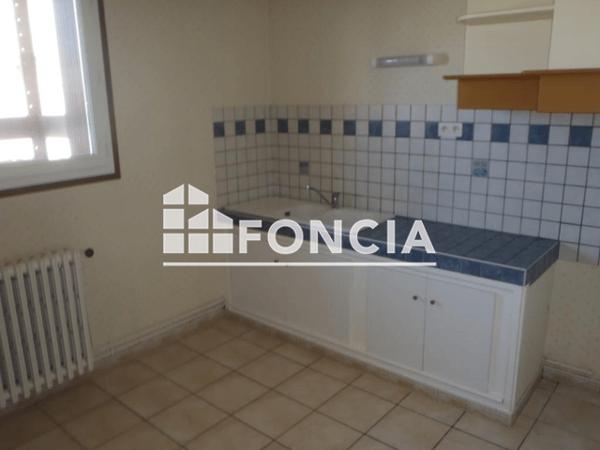 Location Appartement 4 pièces 86.14 m² - 10 RUE RENE BYE Tarbes 65000