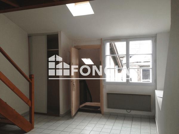 Location Studio 26.78 m² - 11 RUE DES TROIS MARIES Orleans 45000