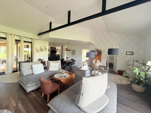 Vente maison 7 pièces, 160.00 m², Le Grand Village Plage
