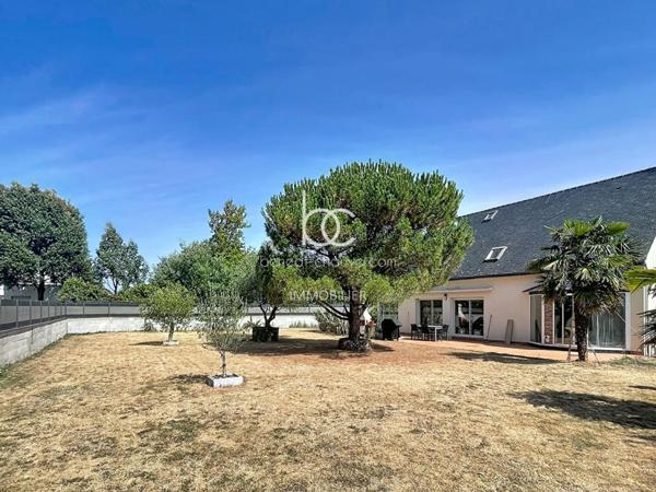 SURZUR Maison 7 pièces 174 m²