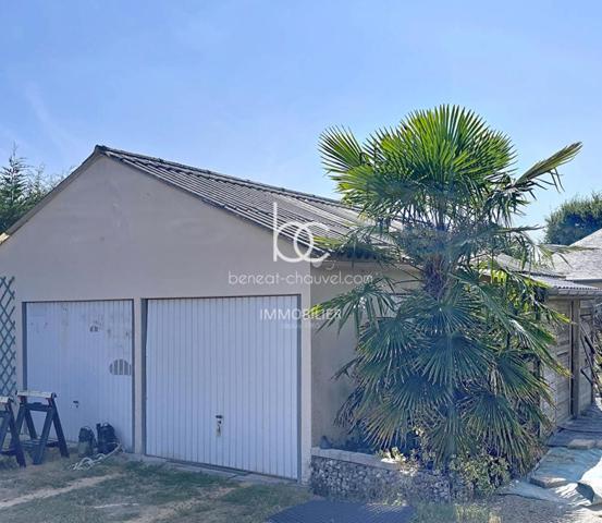 SURZUR Maison 7 pièces 174 m²