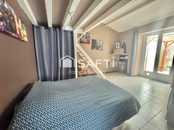 MAISON 4 CHAMBRES + COMMERCE A FONTENAY LE COMTE