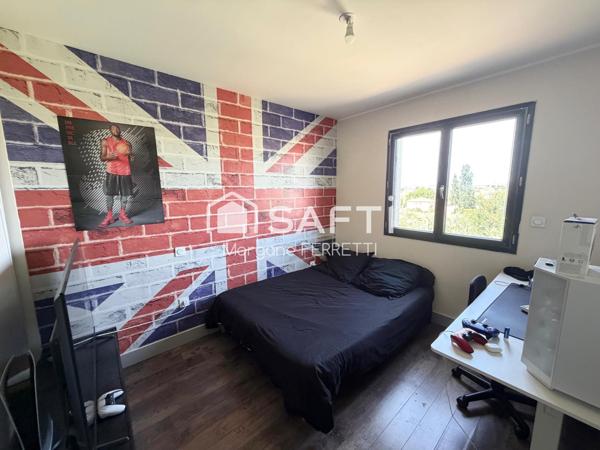 MAISON T4 DE 110 M² AVEC PISCINE ET GARAGE SUR TERRAIN DE 560 M²