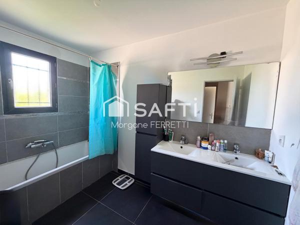 MAISON T4 DE 110 M² AVEC PISCINE ET GARAGE SUR TERRAIN DE 560 M²